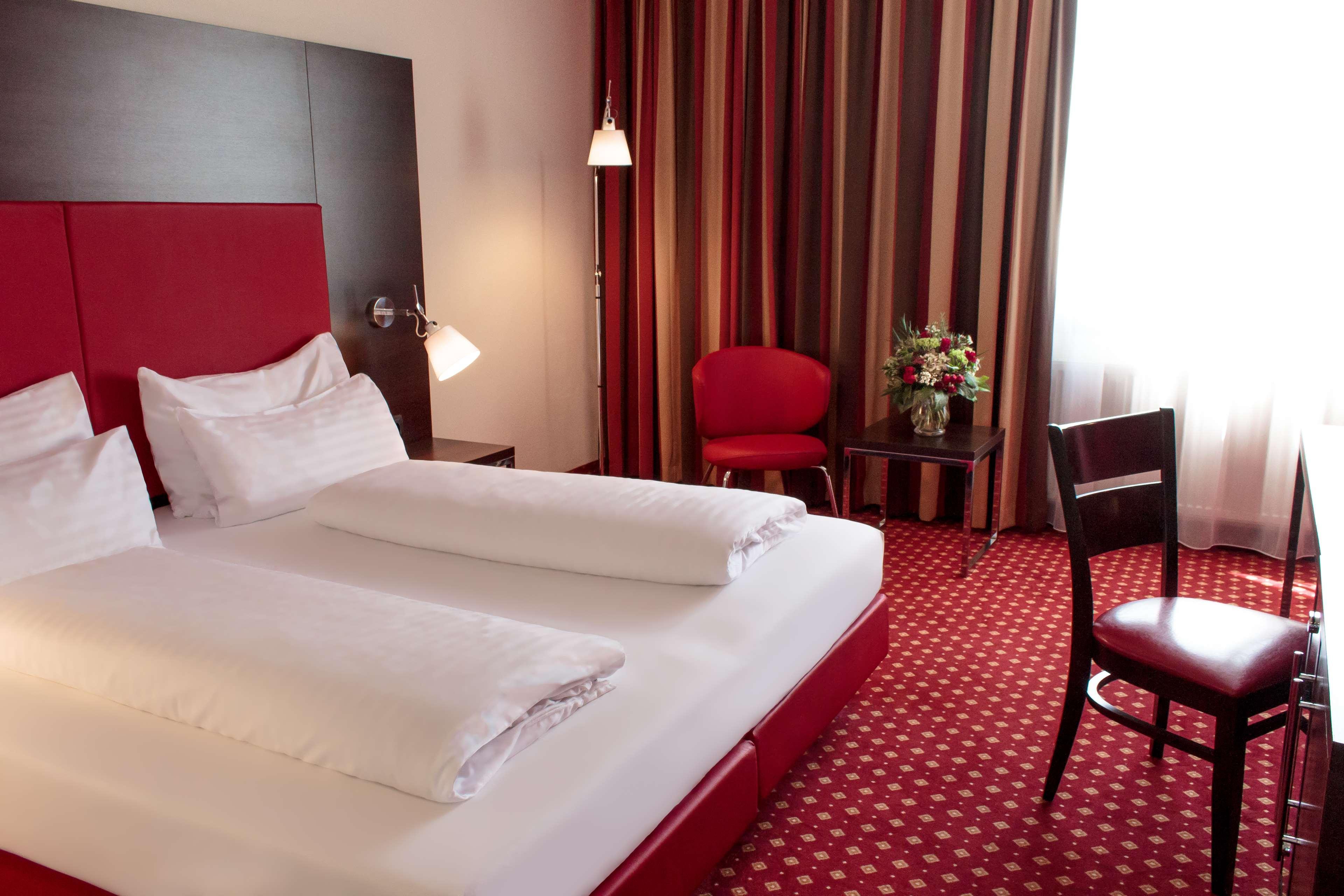 Best Western Plaza Hotel Вельс Екстер'єр фото
