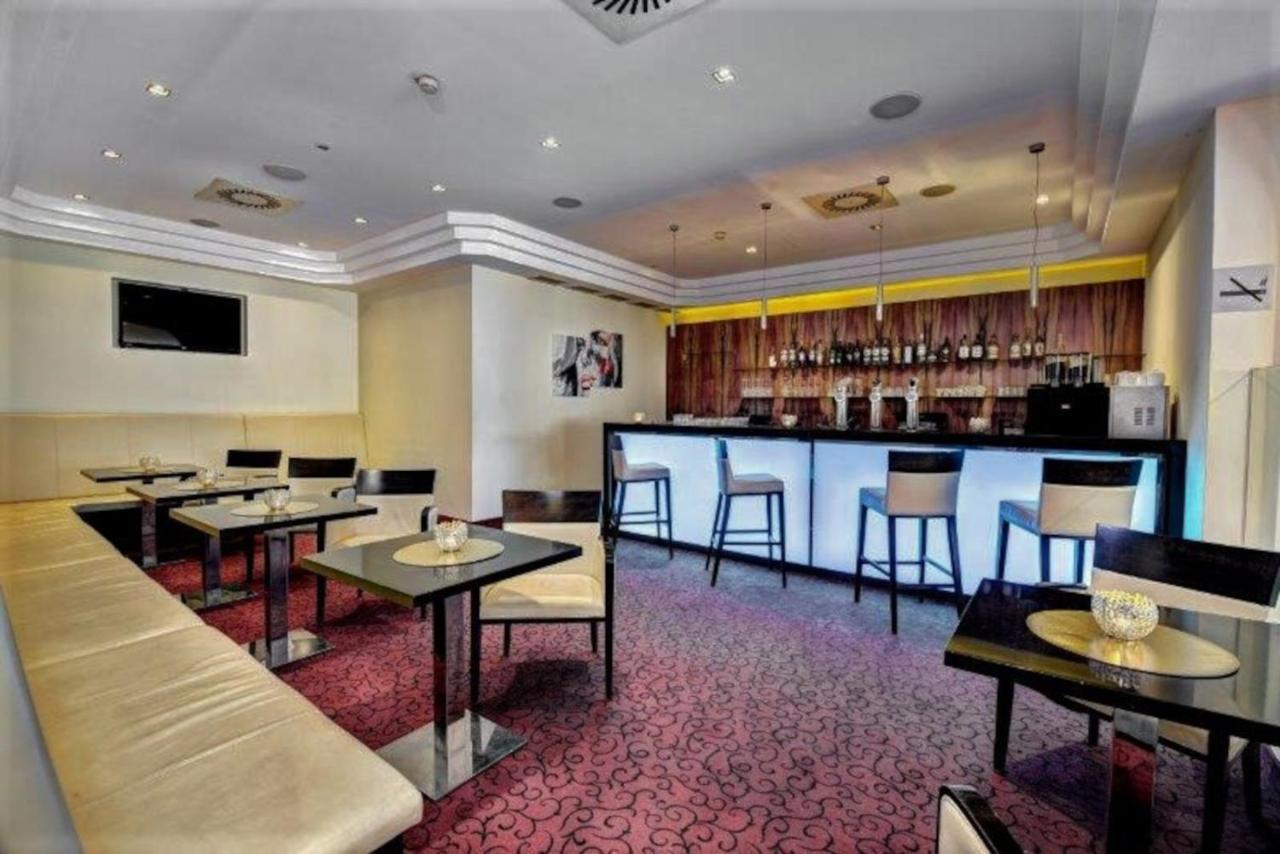 Best Western Plaza Hotel Вельс Екстер'єр фото