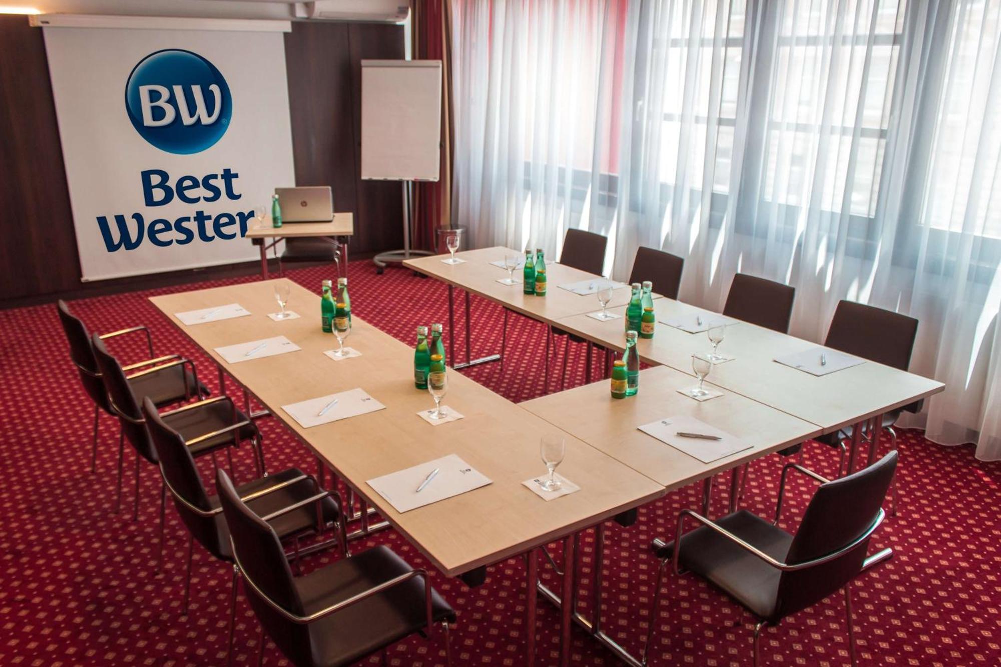 Best Western Plaza Hotel Вельс Екстер'єр фото